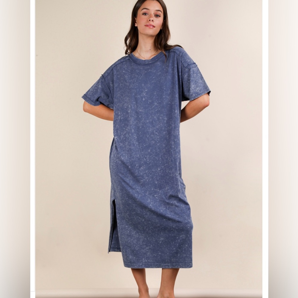 NWT Very J Blue Mineral Wash Midi Dress | Medium |T-Shirt Style |Everyday Casual